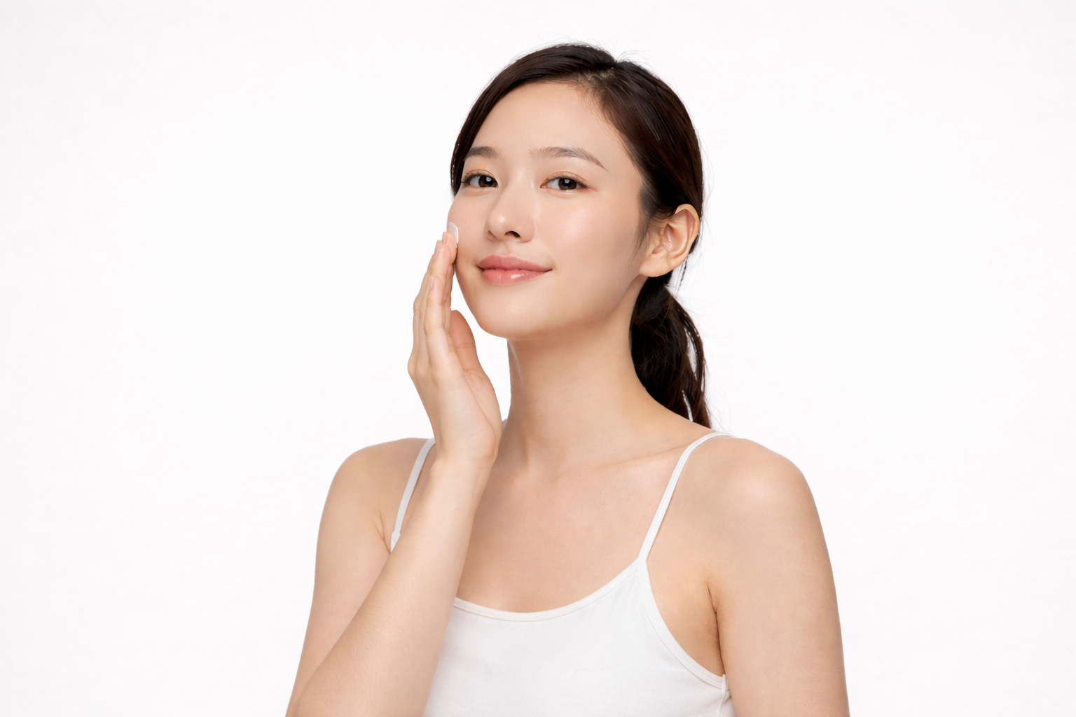 Topical Creams vs. Ingestible Skincare: Which Is Better for Stubborn Pigmentation?